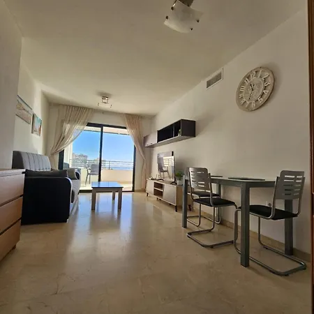 Cala Front Line Lejlighed Benidorm